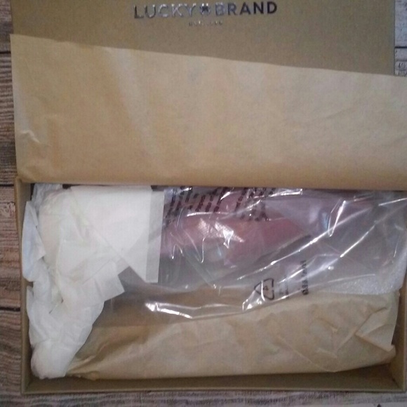 SALE FirmLucky Brand Pink Blush suede loafer Flats - Picture 4 of 5